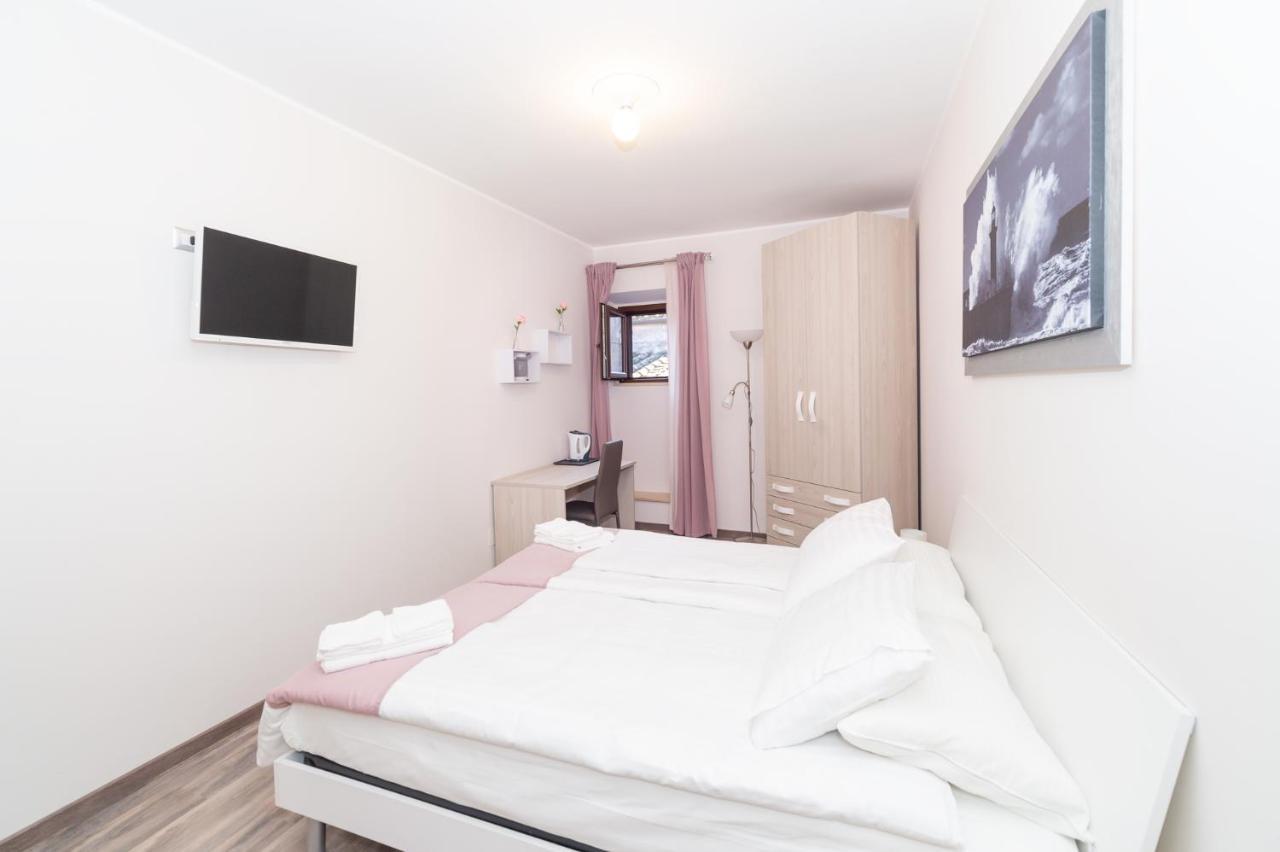 Apartmán La Dimora Nel Borgo Vitorchiano Exteriér fotografie